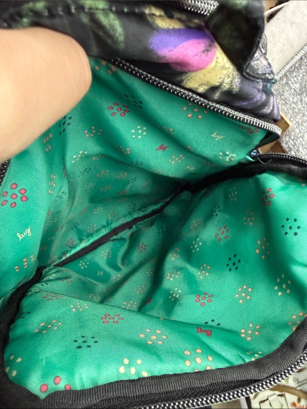 Lug Compass Crossbody Bag Black Multicolor Floral Quilted Travel Organizer Purse - Picture 8 of 14